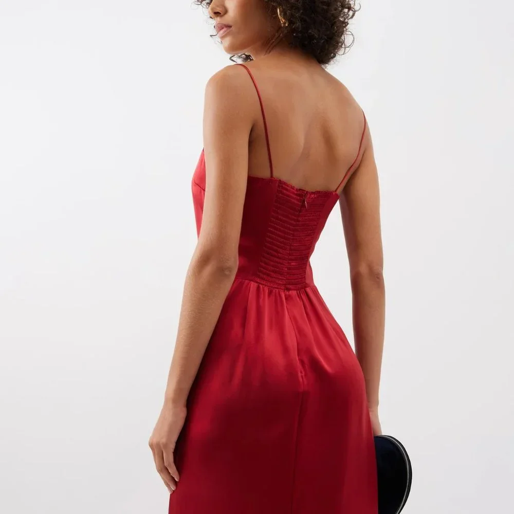 Reformation Frankie Silk Dress | Red Rosette 🌼 Spring Sale 🌼 - Picture 4 of 6